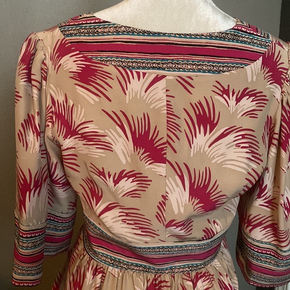 Betsey Johnson short sleeve dress size 8 - Picture 3 of 3